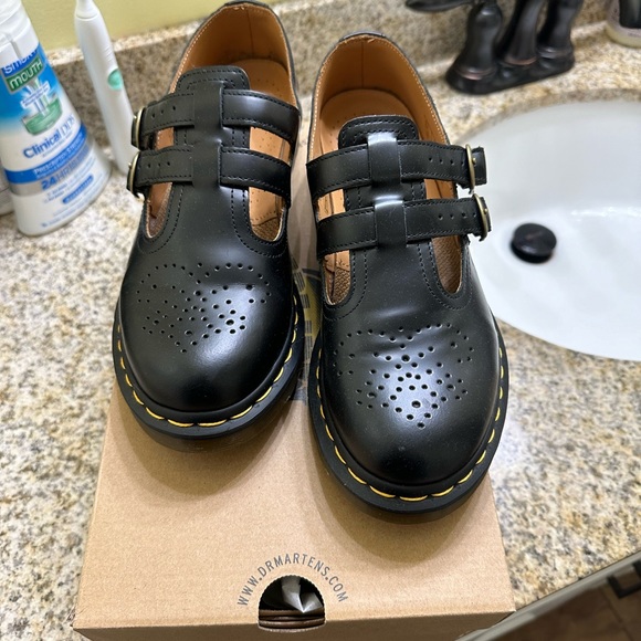 *** SOLD*** Doc Marten Mary Jane Shoes Black - Picture 7 of 7